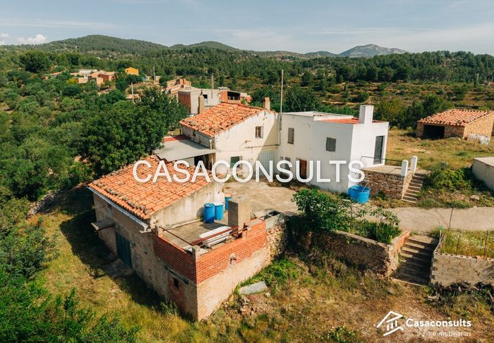 Landejendom i Culla, Castellon, Culla - € 80.000 | Ref: 936 - foto 1